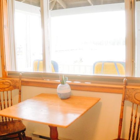 The Water'S Edge Inn & Gallery Baddeck Inlet Dış mekan fotoğraf