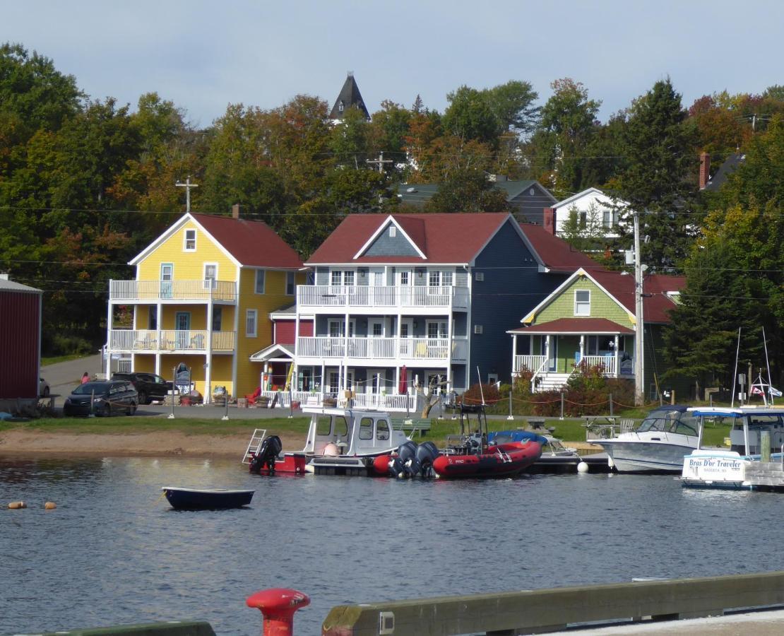 The Water'S Edge Inn & Gallery Baddeck Inlet Dış mekan fotoğraf